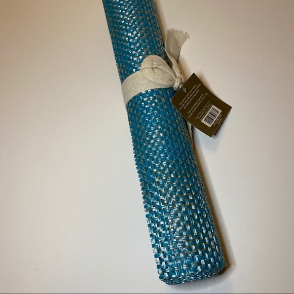 Pier 1 Tablerunner Blue / Pewter-ish 13 in… - Picture 4 of 7